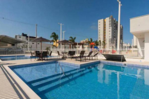 Apartamento com Piscina - Piçarras-SC - para até 06 pessoas